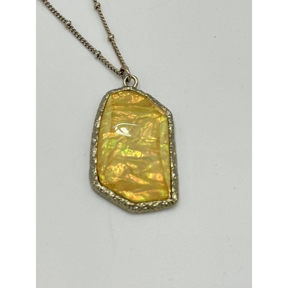 Yellow Faux Stone Chunky Necklace Pendant Long Chain Gold Tone Iridescent - Picture 2 of 5